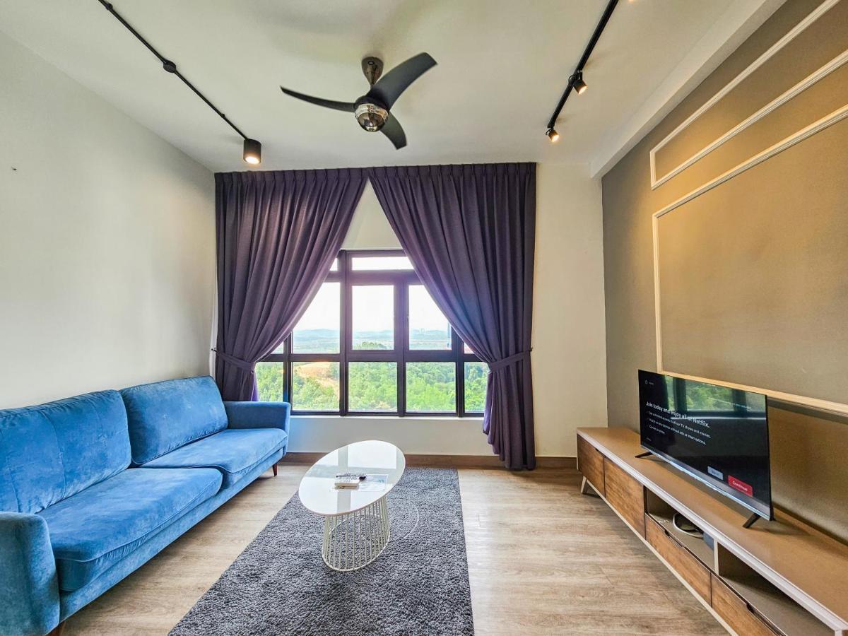 Meridin Medini Suite By Nest Home【Legoland】 Нусаджайя Экстерьер фото